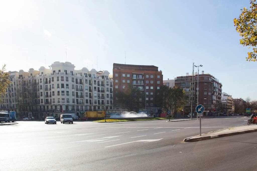 Comodo Y Agradable Estudio En Madrid Centro A5 Bagian luar foto