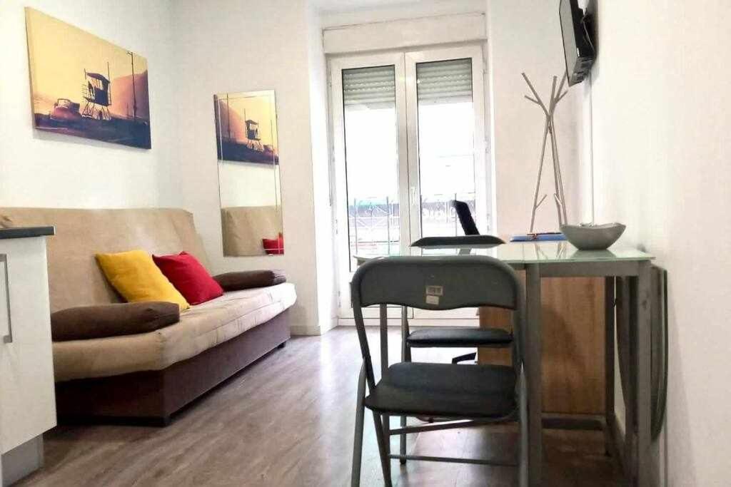 Comodo Y Agradable Estudio En Madrid Centro A5 Bagian luar foto